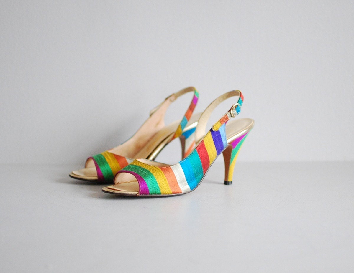 50's Raw Silk Rainbow Pin Up Slingback Heels Size 7