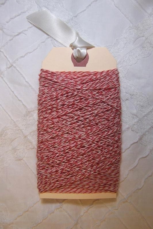baker's twine red and white - 100 yards (300 feet)