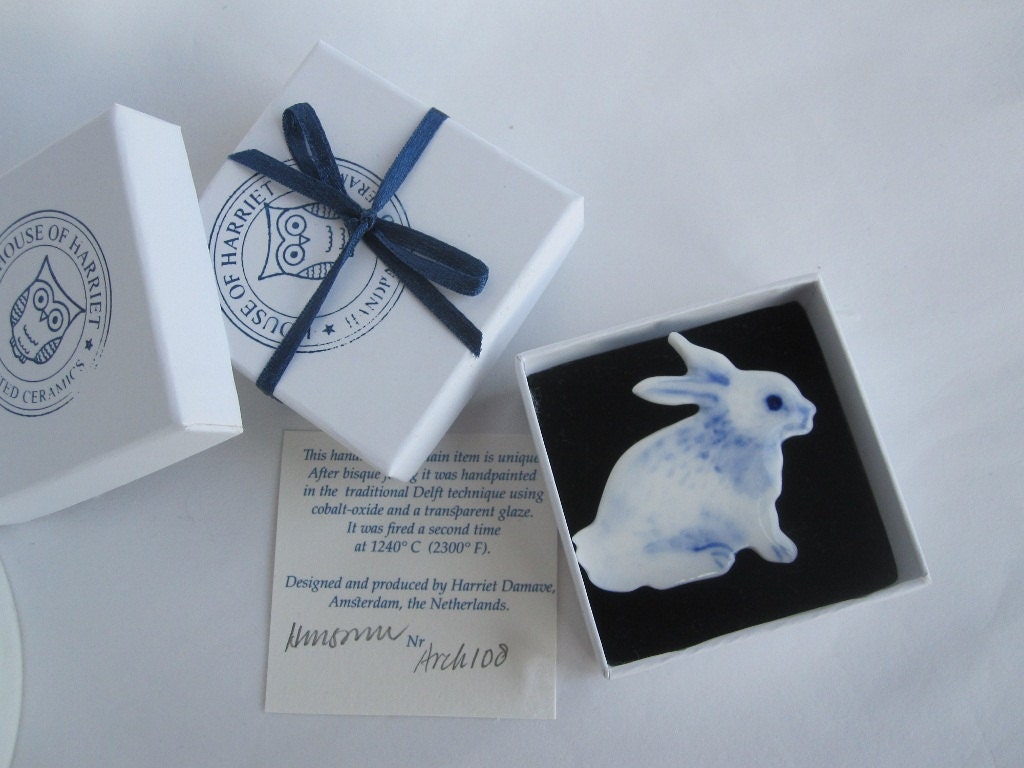 Bunny Brooch - Handpainted Blue Delft Porcelain