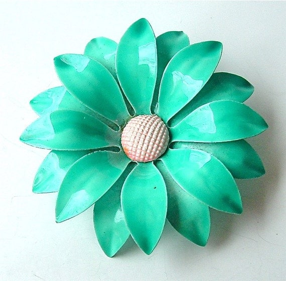 Vintage Bloom Brooch Aqua Turquoise Daisy Double Layered Flower Blossom Brooch ((Free Shipping USA))