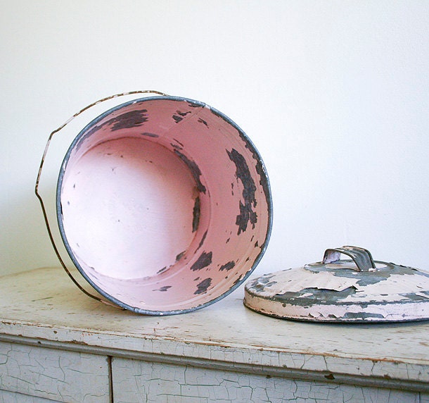 ON SALE - Vintage Metal Bucket with Lid - Chippy Pink Paint