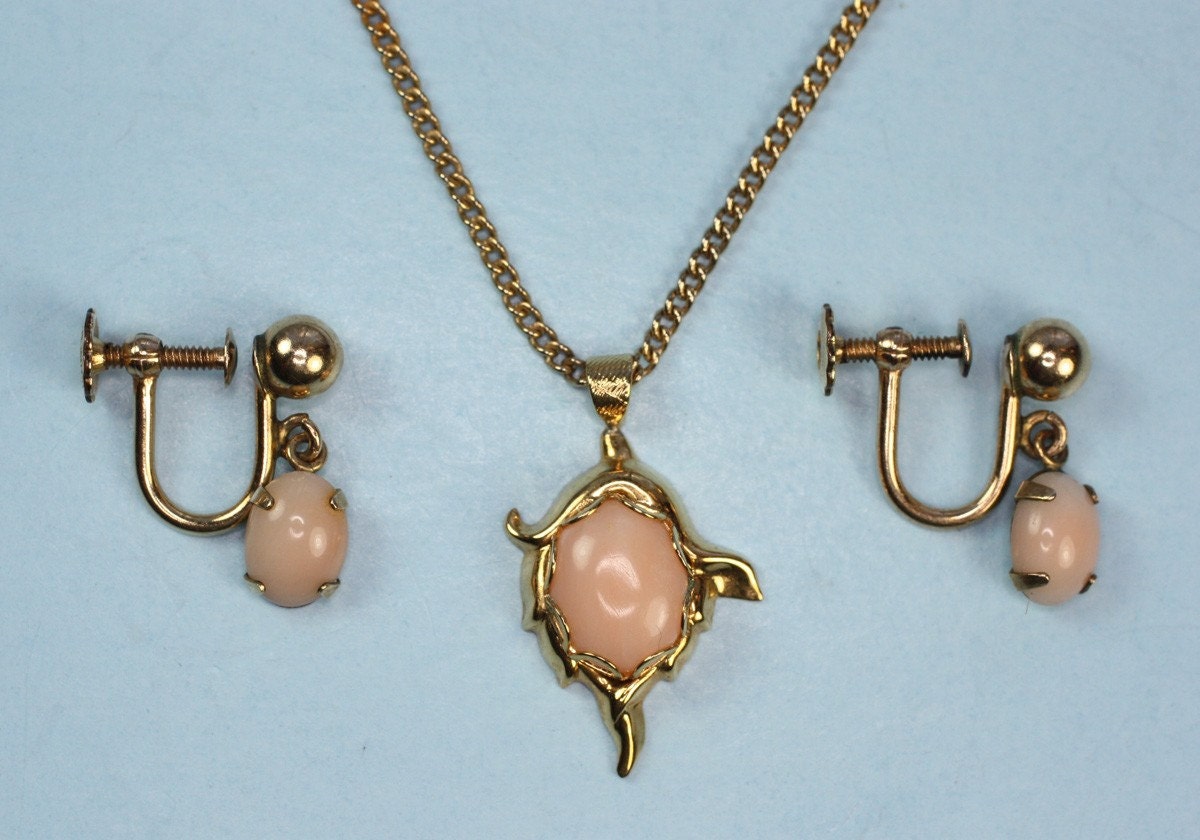 Faux Coral Vintage Necklace Earrings Gold Filled Demi Set