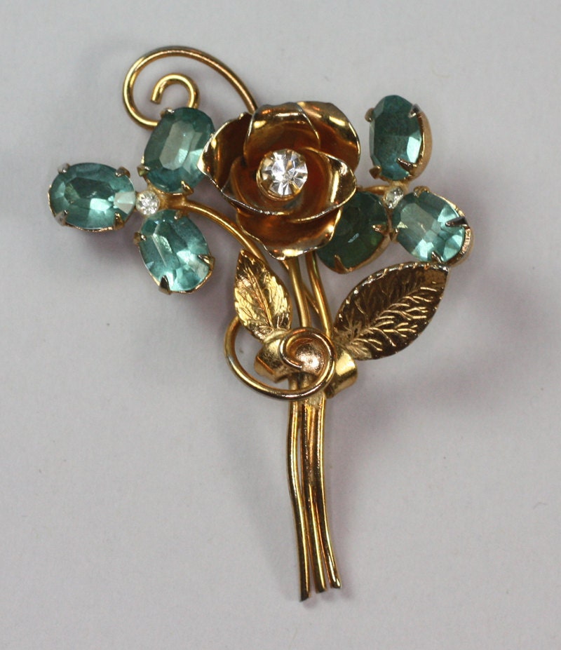 Vintage Floral Brooch Aquamarine Glass Stone Flower Retro