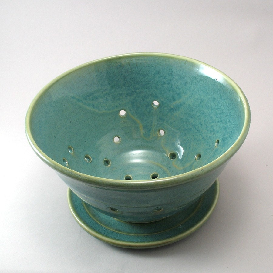 Pottery Colander Strainer