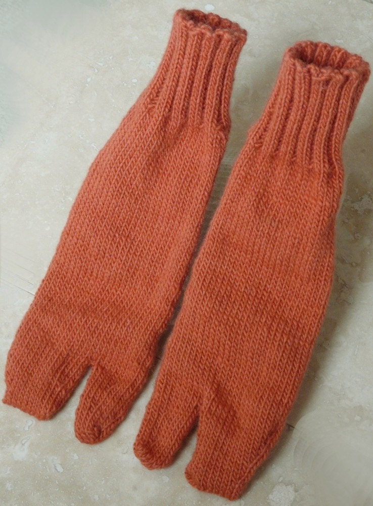 Hand knit Tabi Socks - Orange - Medium