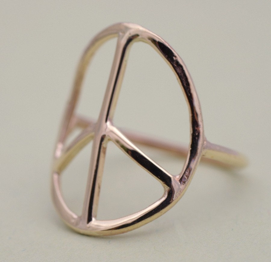 14K Gold  Peace Sign Ring