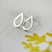 Small droplette studs earrings