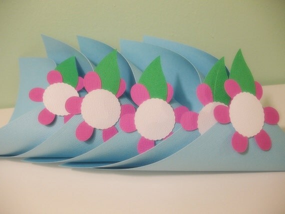 12 All's a Bloom Blue Party Candy Cones - Fully Assembled Il_570xn