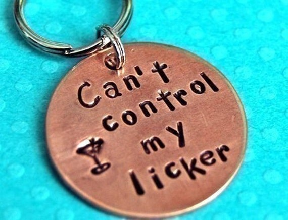 Can't control my licker PET TAG - id info on the back