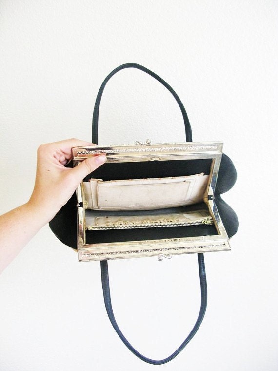 Vintage 1930's Medallion Purse