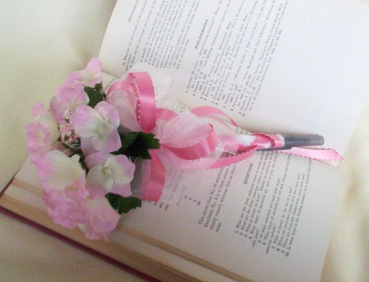 Pink Wedding Accessories Flower Pen Bridal Guest Book Pen