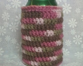 Crocheted 12 oz Can Cozy Beer Holder - Pink Camo
