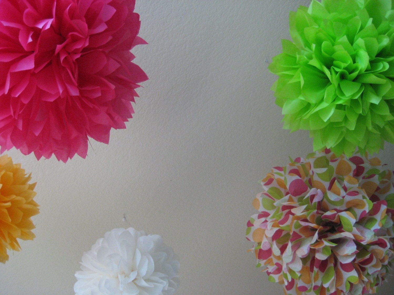 Preppy reMIX - 5 Tissue Pom Kit - Hot Pink Lime Orange Dots Il_570xn