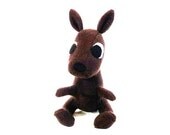 Make Your Own Kangaroo Plushie - PATTERN AND TUTORIAL
