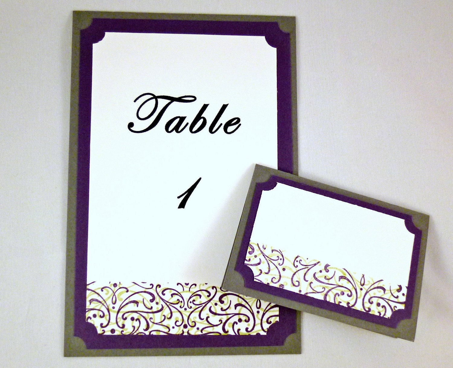 Elegantly Sweet Table and Place Card Set