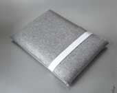13 15 inch Macbook Pro sleeve SILVER german wool felt