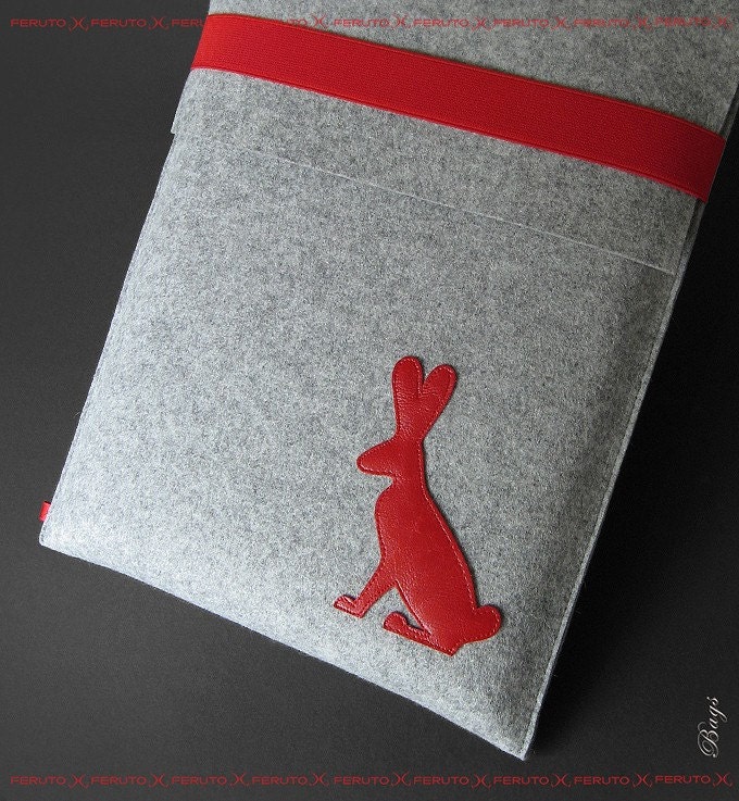 13 Macbook or 15 inch Mac book Pro sleeve RED RABBIT german wool felt sleeve for