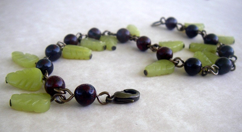 Brecciated Jasper and Serpentine Leaf Bracelet - Red and Green Gemstone - Beaded Leaf Bracelet