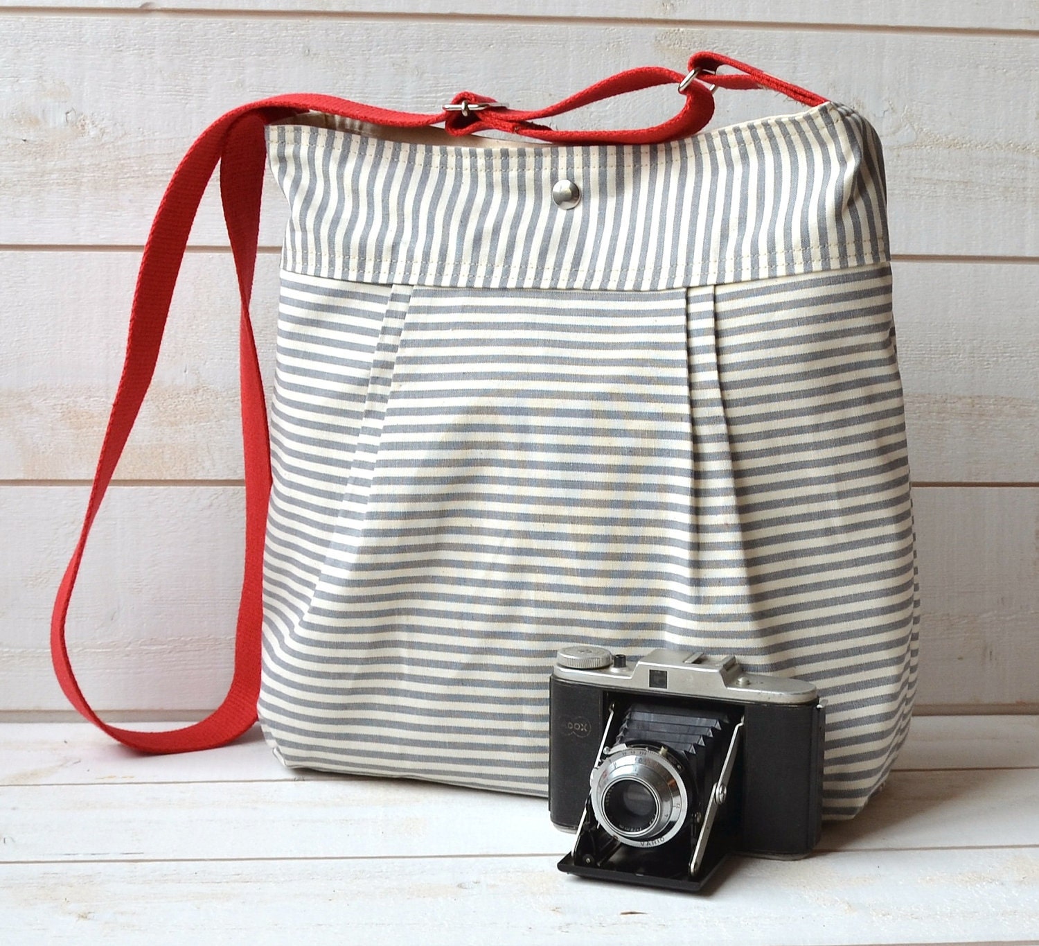 Water proof STOCKHOLM Diaper bag Gray and Ecru Ticking striped Pleated French Messenger - 10 Pockets
