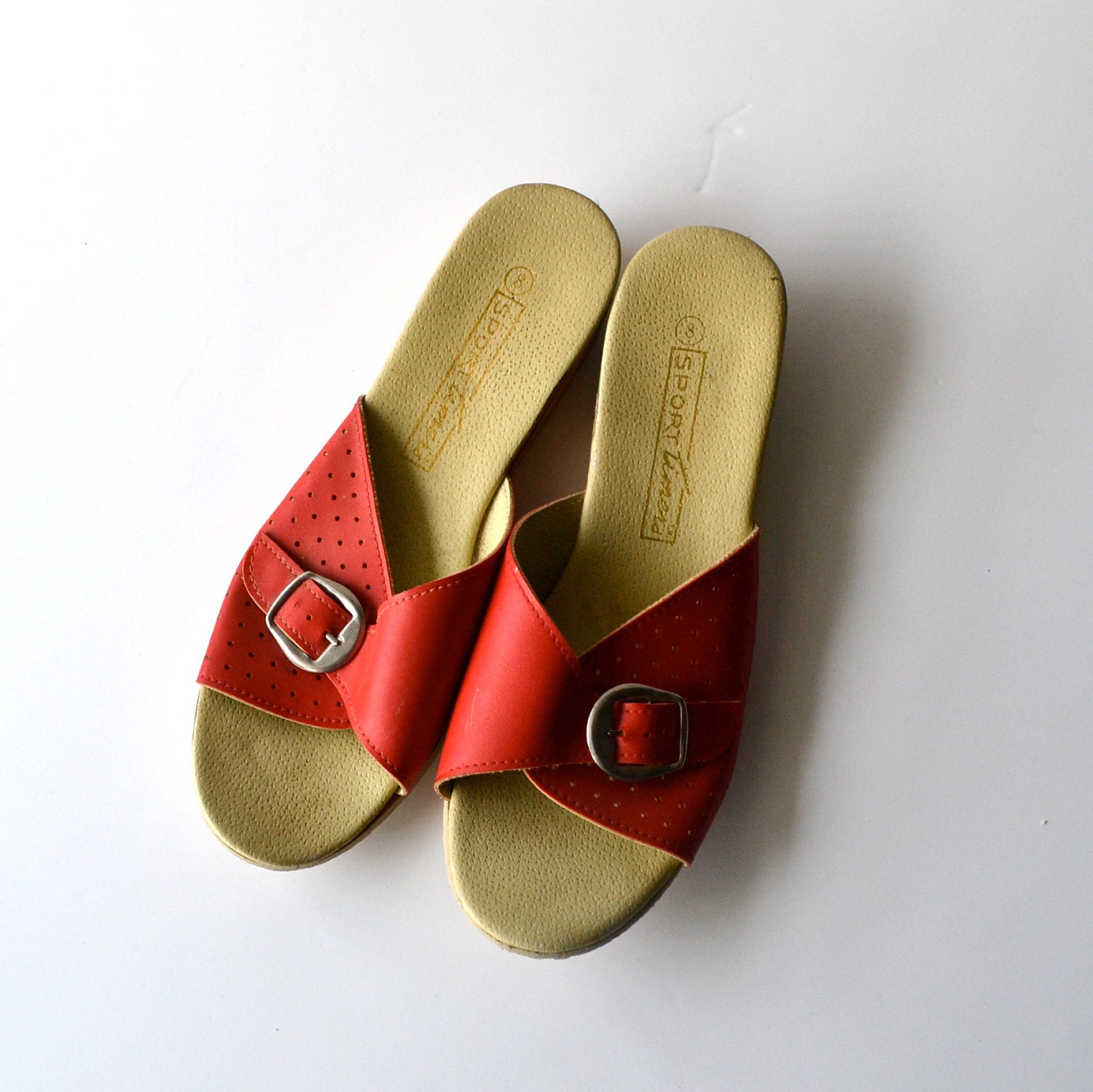 Vintage Red Wedge Sandals/ Worishofer Wannabes / Slip on Buckle Comfort Wedge / Size 8