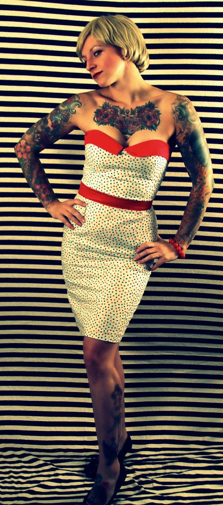 Seeing Stars Wiggle Dress in  2XL