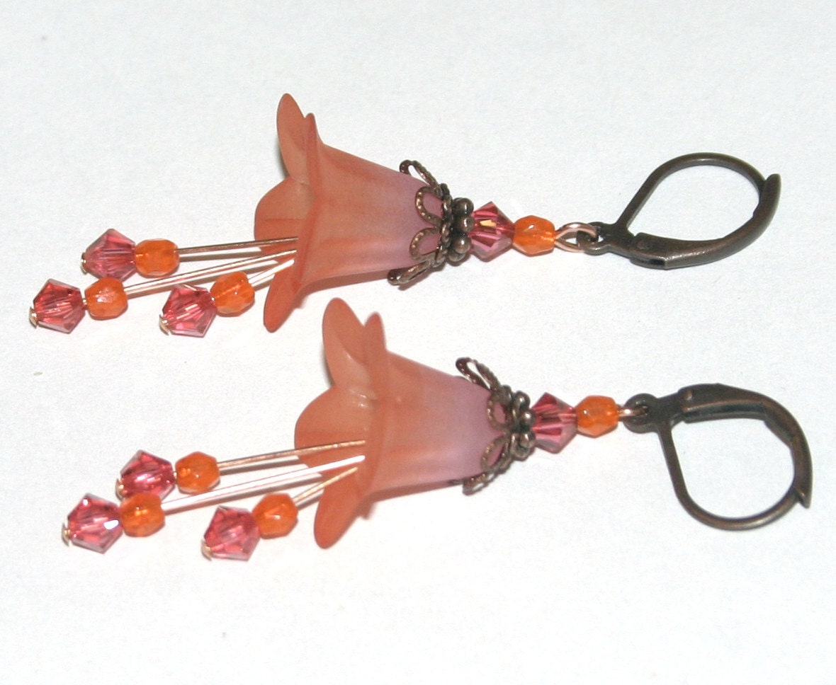Flower Earrings, Hand Dyed Lucite Lily Vintage style Earrings in Pink and Orange