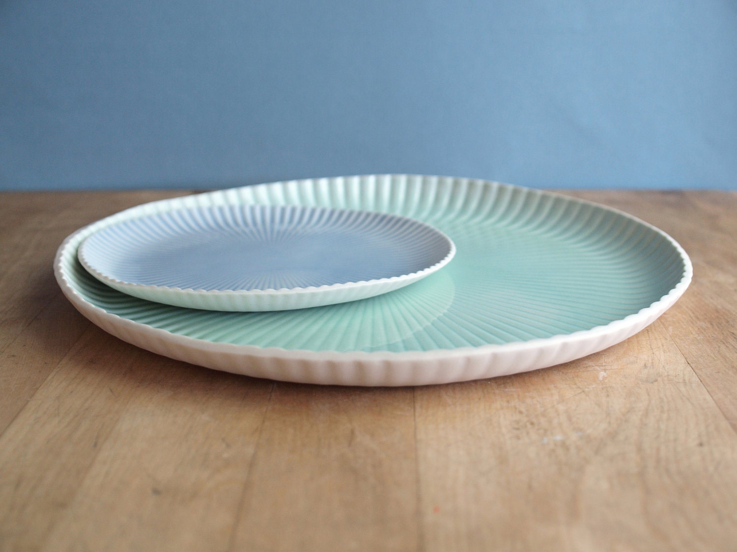 mint green platter