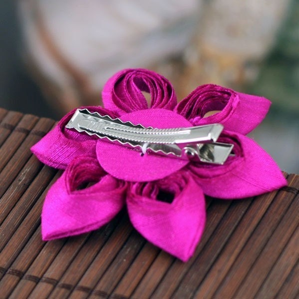 Japanese Hair Flower: Hair Clips, Pink Silk Kanzashi - Fuchsia Flower