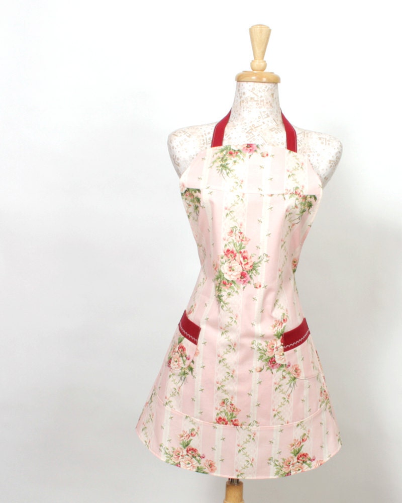 Womens plus size full Bib Apron, Floral print with a Vintage feel in soft pinks and greens