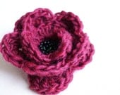 Crocheted poppy flower brooch / hairpin - boho style - oxblood burgundy - rusteam europeanstreetteam ohtteam