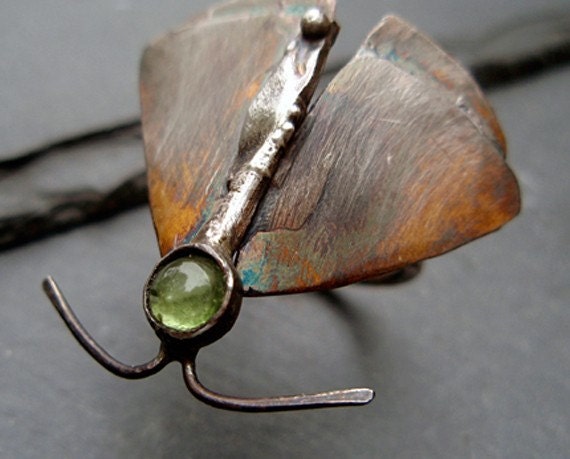 summer evening peridot moth