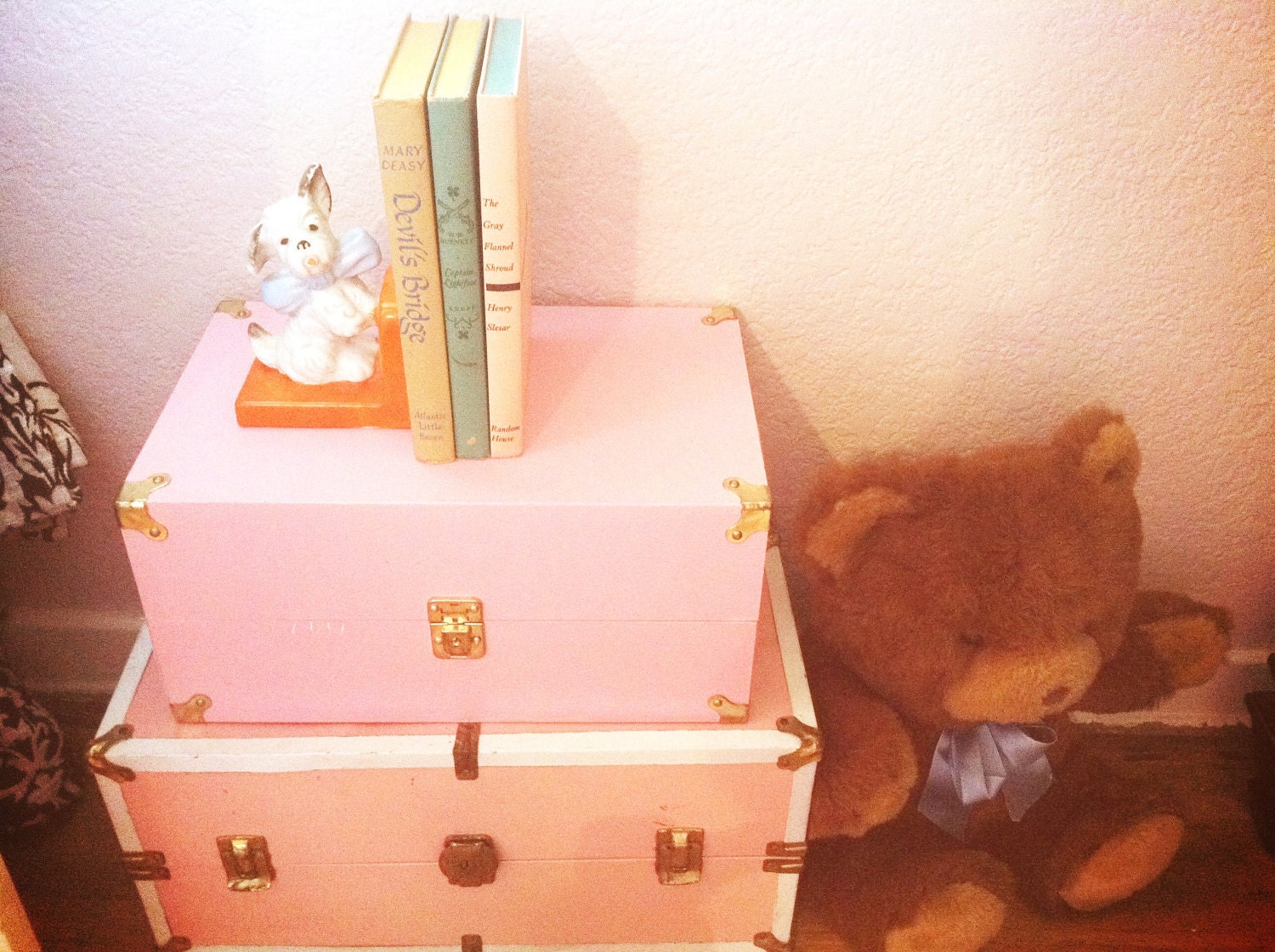 Little Barking Puppy Bookend
