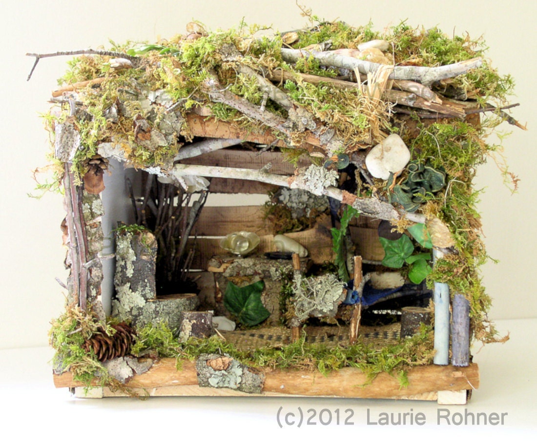 Woodland Moss Fairy Cottage House with Faerie Furniture