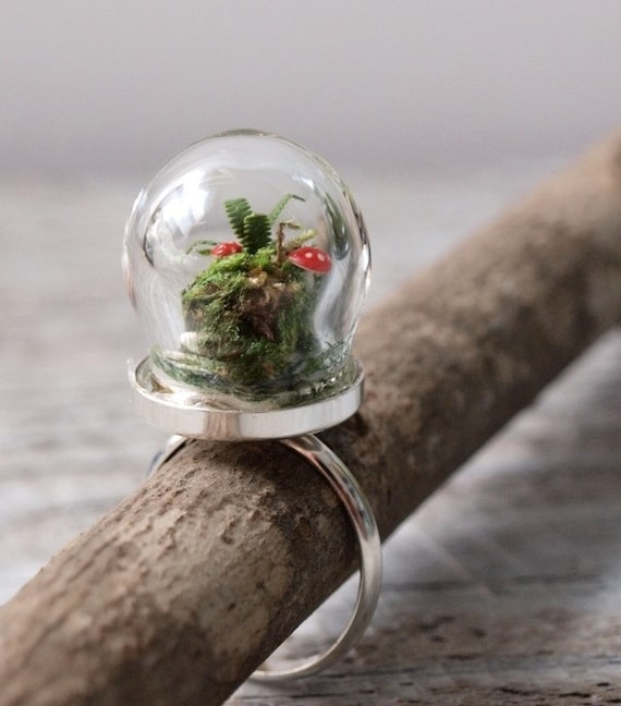 Tiny Moss and Mushroom Terrarium Ring