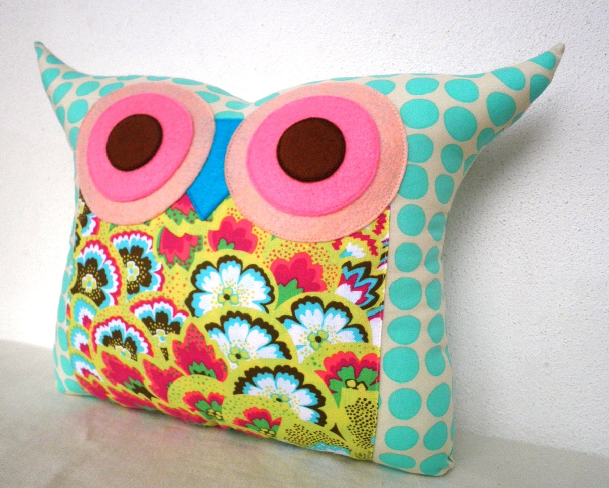 Polyfil Stuffed Soul Blossoms(Aqua) Owl Pillow for baby and home decoration