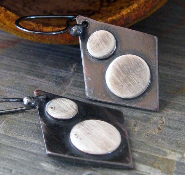 Artisan rustic mixed metal earrings. Oxidized copper & sterling silver diamond shape urban jewelry. Modern brushed discs. Sagitta.