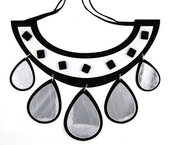The Hearst silver mirror drop necklace