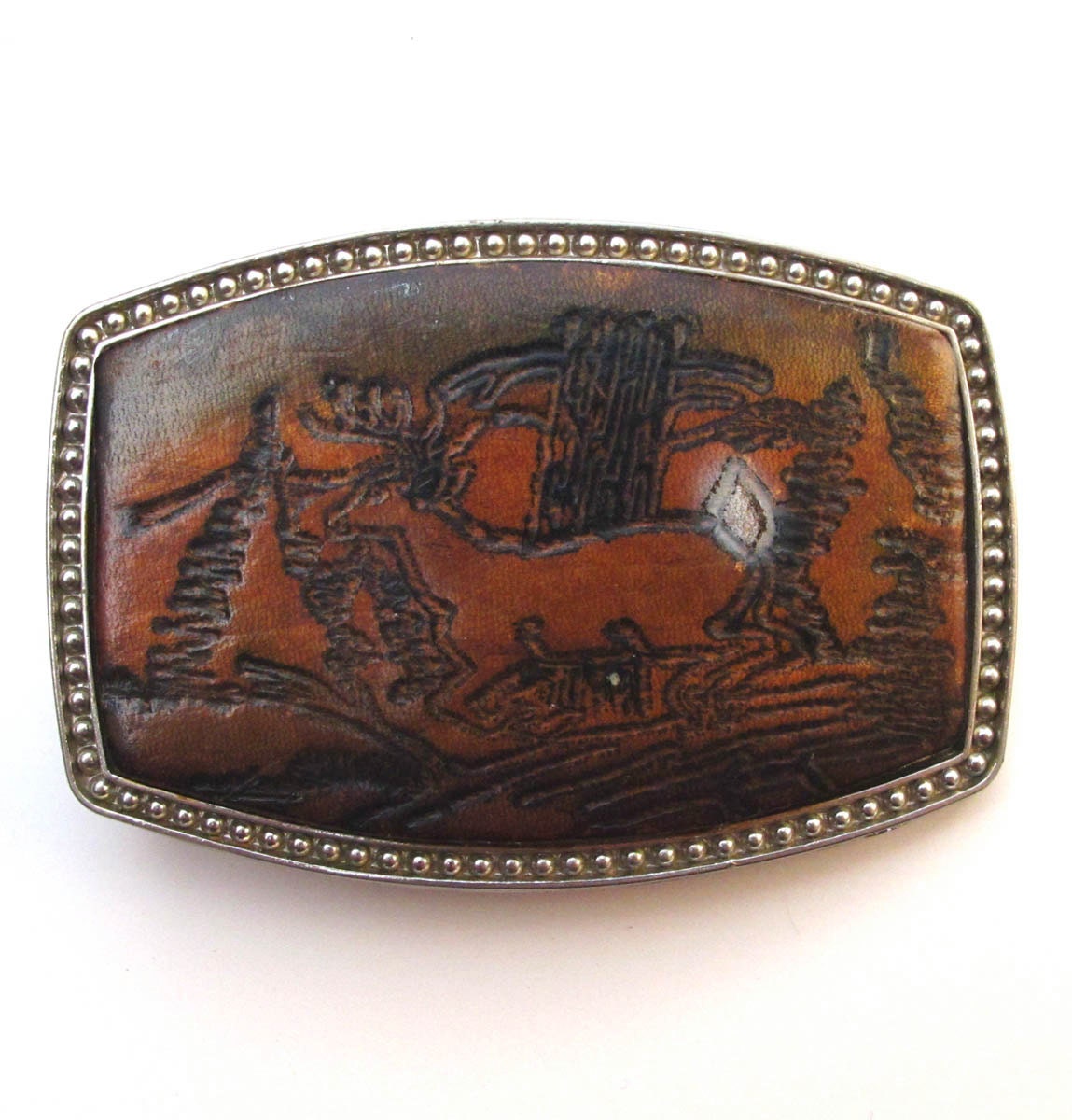 Odocoileus Virginianus .. White Tailed Deer ..vintage tooled leather buckle