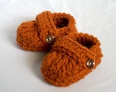 6 to 9 or 9 to 12 Months Baby Loafer Booties, crocheted, burnt orange - handmadebabylove