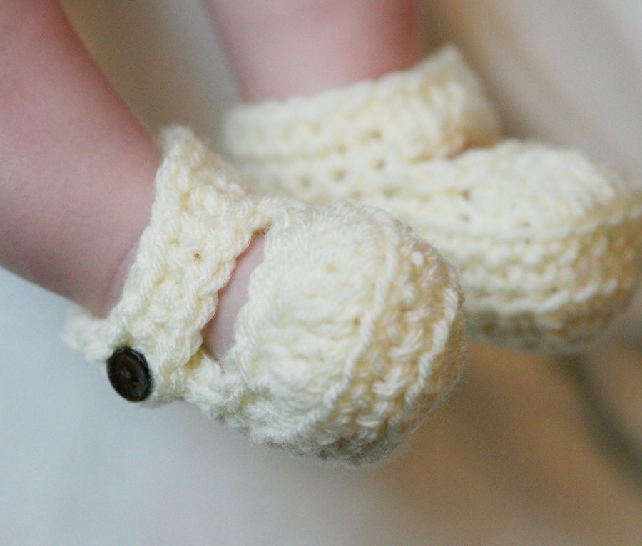 SPR/SUM 2013 COLLECTION Baby Strappy Booties, 5 Colors Available