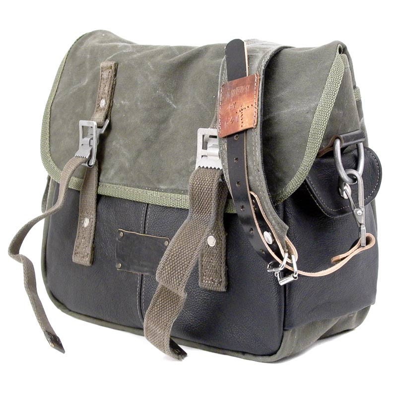 Canvas Messenger Bag // Upcycled and Handmade by peace4you - Model anton-2082