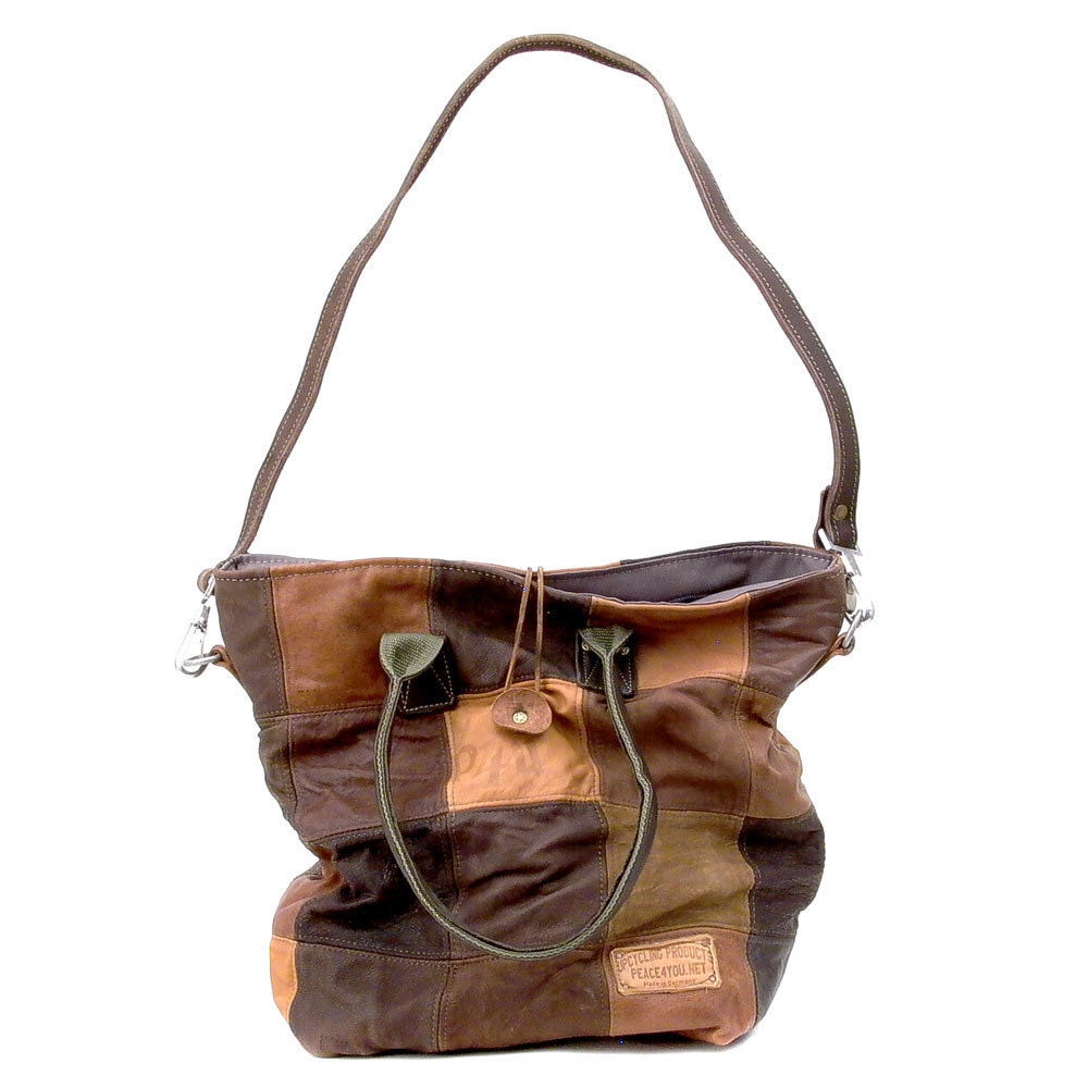 Distressed Leather Tote // Upcycled and Handmade by peace4you - Model leo-2109