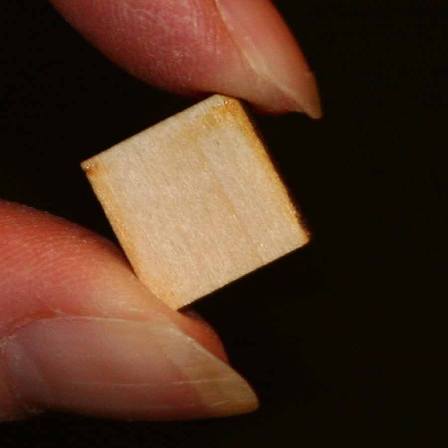 50 - Square - 1/2 x 1/2 x 1/8 inch unfinished wood (SQSQ01)
