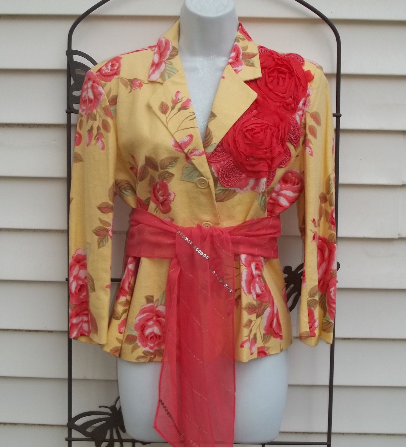 Upcycled Jacket Blazer Spring Altered Refashioned Embellished Linen Yellow Coral Roses Size 6