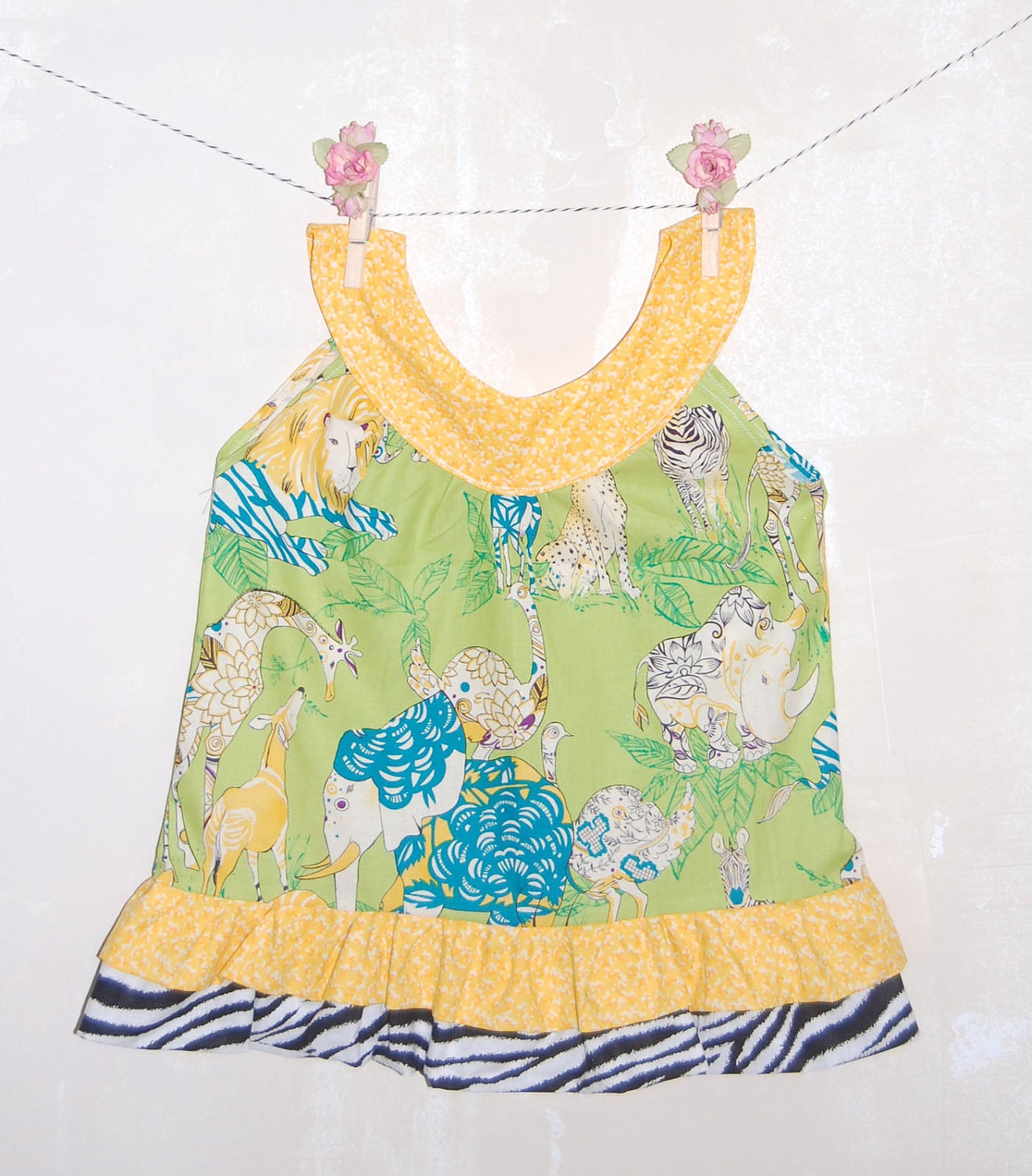 It's A Zoo In Here Party Dress size 3 4T  NEW and on SALE