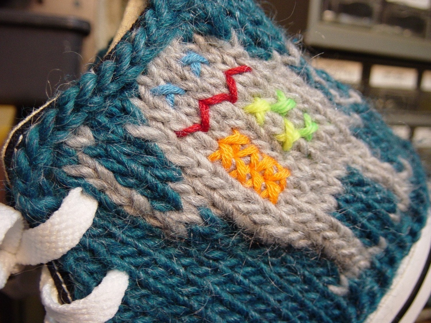 Robot Knit Chucks