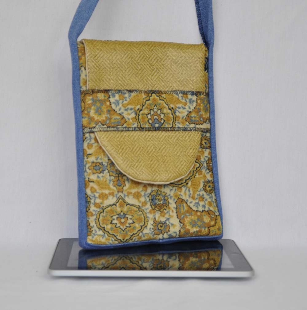 50% OFF and Free Shipping Eco Padded iPad/Tablet/Netbook Wrap with Shoulder Strap in Blue and Gold Print