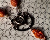 Wired Keyhole Retaining ring Necklace