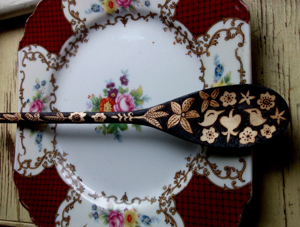 custom short flower bird spoon-ooak woodburned design-dining and entertaining-brown and white rustic floral night forest serving spoon