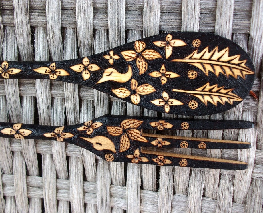 custom serving fork and spoon set, flower bird leaf ooak design, wood burning, burnedfurniture handmade